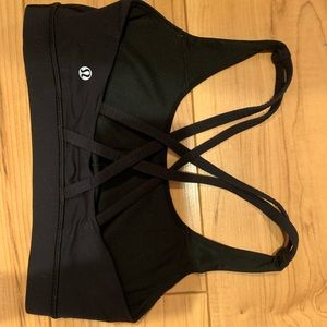 lululemon sports bra
